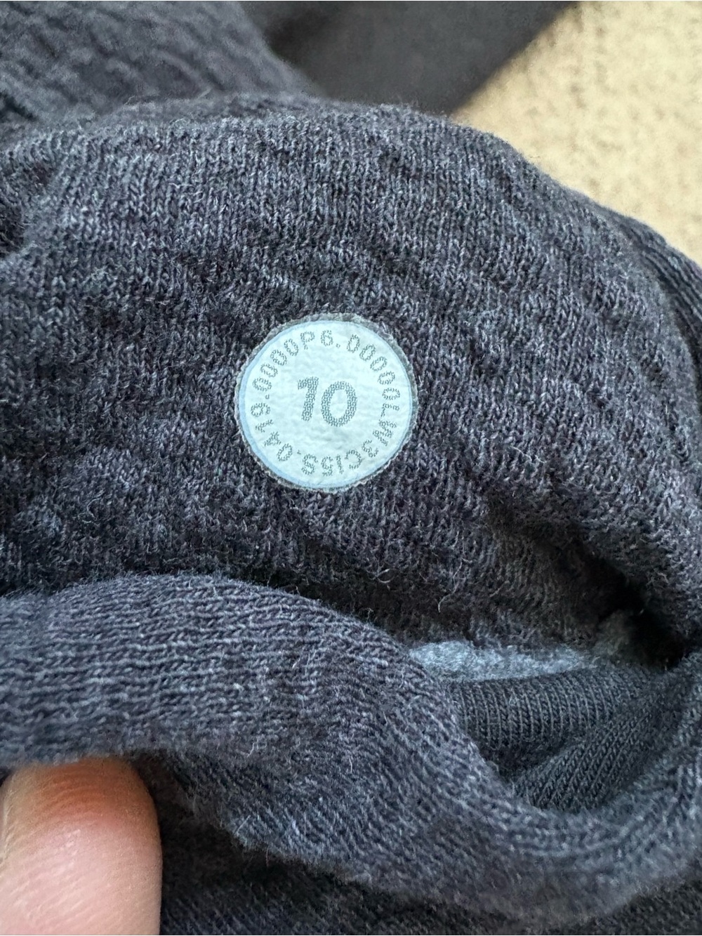 Lululemon textured pullover - Picture 5 of 5